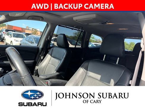 Used 2021 Honda Pilot Touring image 7