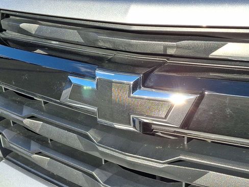 Used 2023 Chevrolet Colorado Z71 w/ Z71 Convenience Package 2 image 29