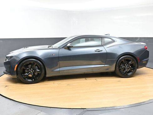 Used 2023 Chevrolet Camaro LT RWD image 6