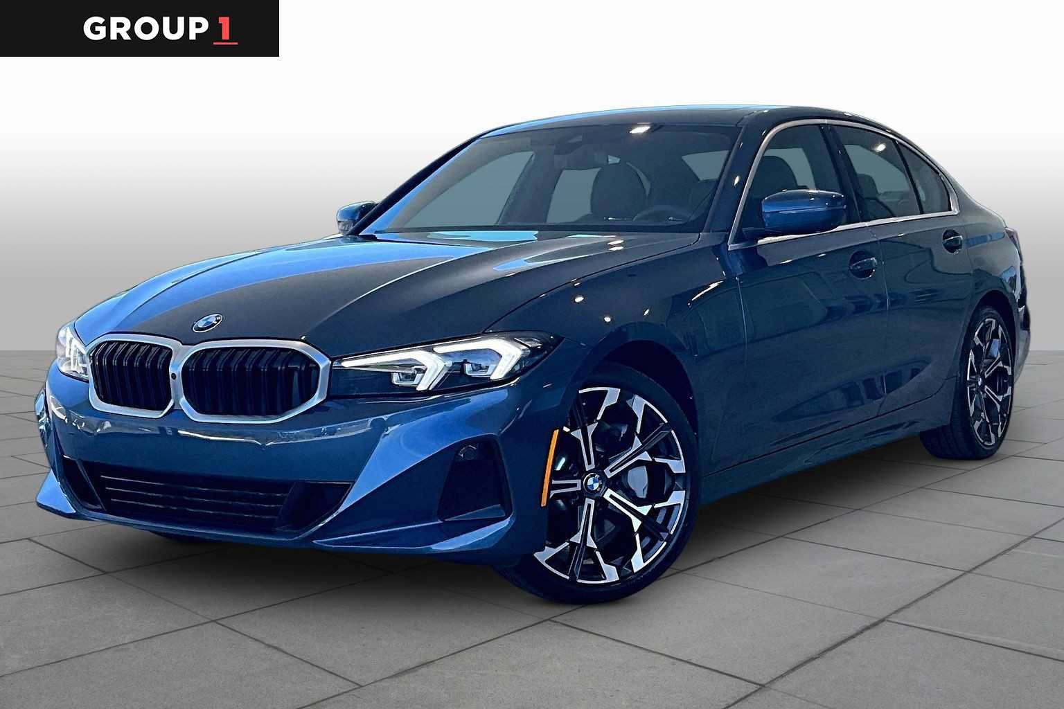 Used 2025 BMW 330i Sedan RWD image 1