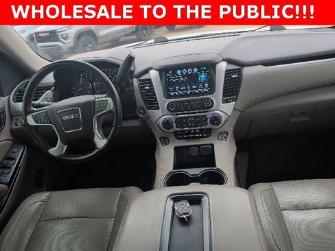 Used 2019 GMC Yukon XL SLT image 13