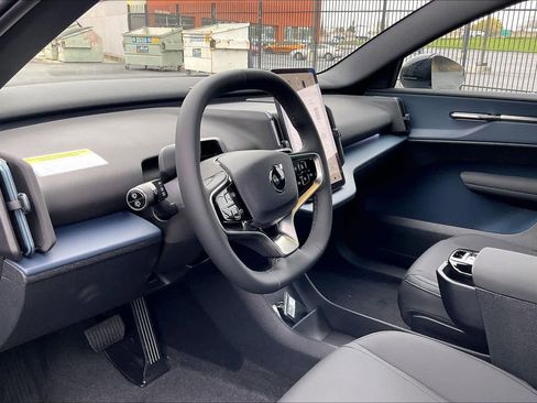 New 2026 Volvo EX30 Plus image 8