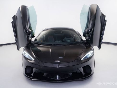 Used 2020 McLaren GT RWD image 3