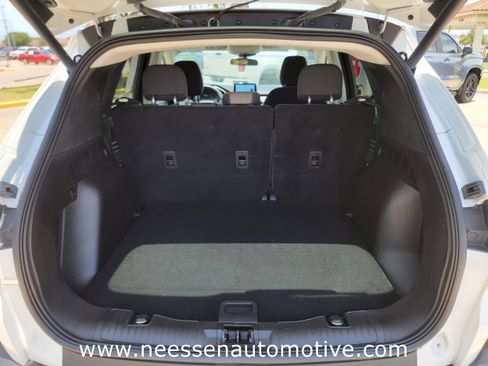 Used 2021 Ford Escape SE w/ Convenience Package image 12