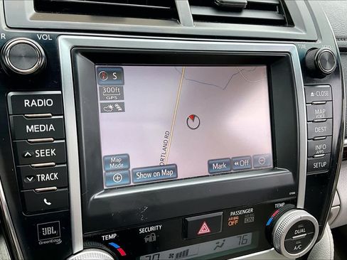Used 2013 Toyota Camry XLE FWD image 35