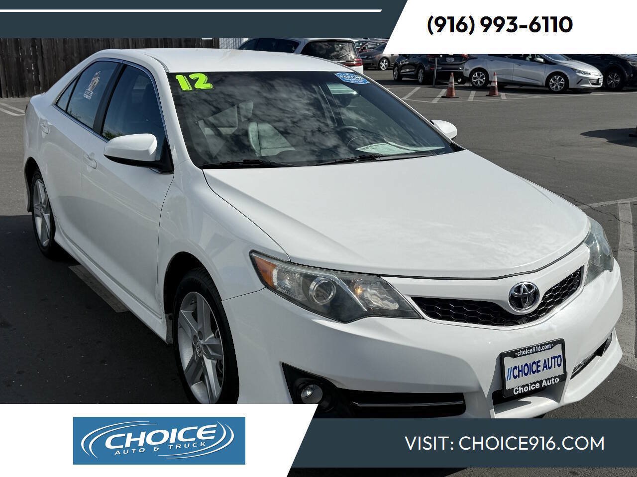 Used 2012 Toyota Camry SE FWD image 1