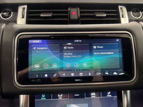 Used 2019 Land Rover Range Rover Sport SE AWD/4WD image 28