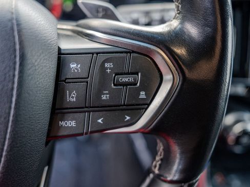 Used 2023 Lexus LX 600 4WD w/ Luxury Package image 7