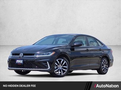 Used 2025 Volkswagen Jetta SE