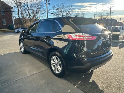 Used 2019 Ford Edge SEL w/ Equipment Group 201A image 8