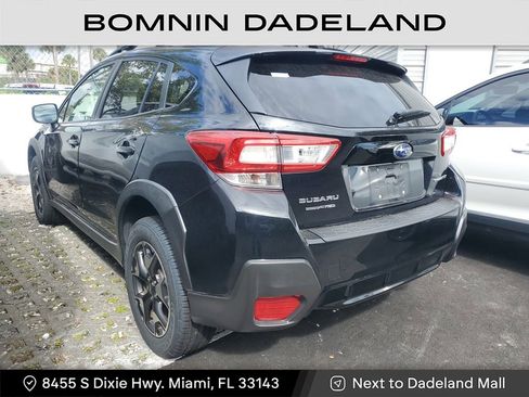 Used 2019 Subaru Crosstrek 2.0i Premium w/ Eyesight System image 3