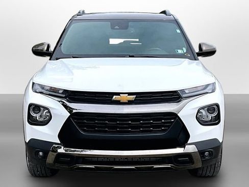 Used 2021 Chevrolet TrailBlazer ACTIV w/ Sun and Liftgate Package AWD/4WD image 2