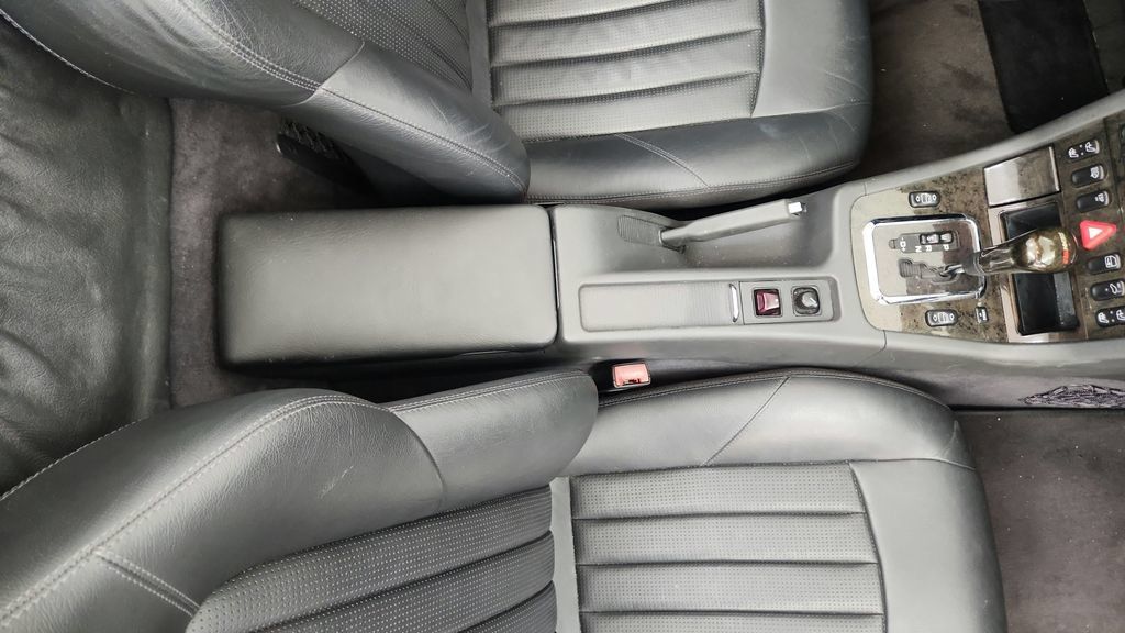 Used 2002 Mercedes-Benz SLK 32 AMG image 36