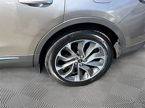 Used 2021 Lincoln Nautilus Reserve w/ Cargo Utility Package image 33