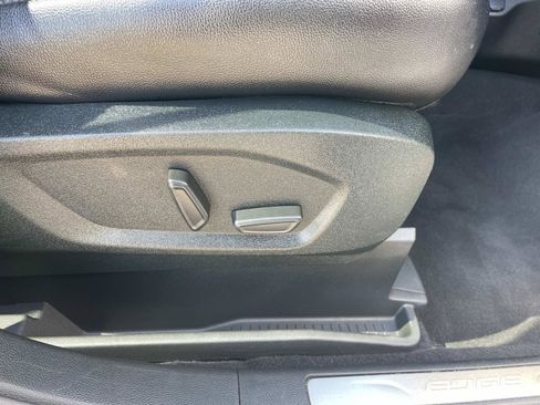 Used 2022 Ford Edge Titanium AWD/4WD image 34
