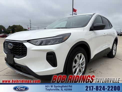 Used 2023 Ford Escape Active w/ Tech Pack #1 FWD image 1