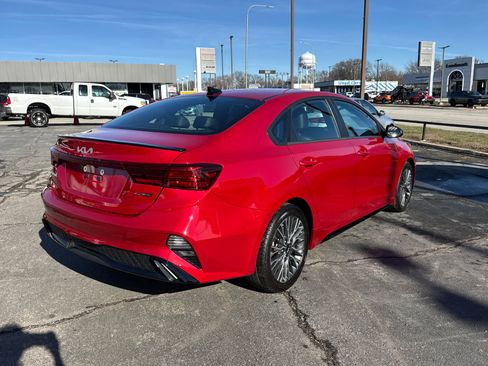 Used 2024 Kia Forte GT-Line w/ GT-Line Premium Package image 5
