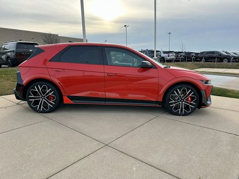 New 2025 Hyundai Ioniq 5 N image 2