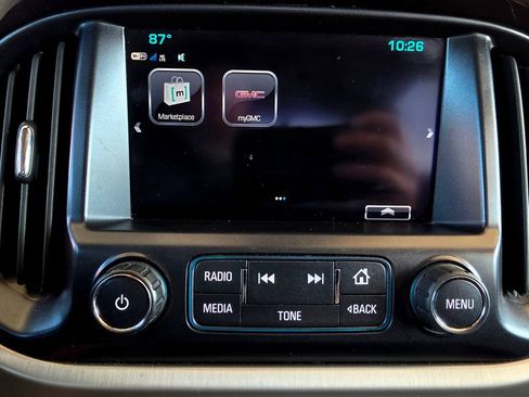 Used 2018 GMC Canyon Denali AWD/4WD image 46