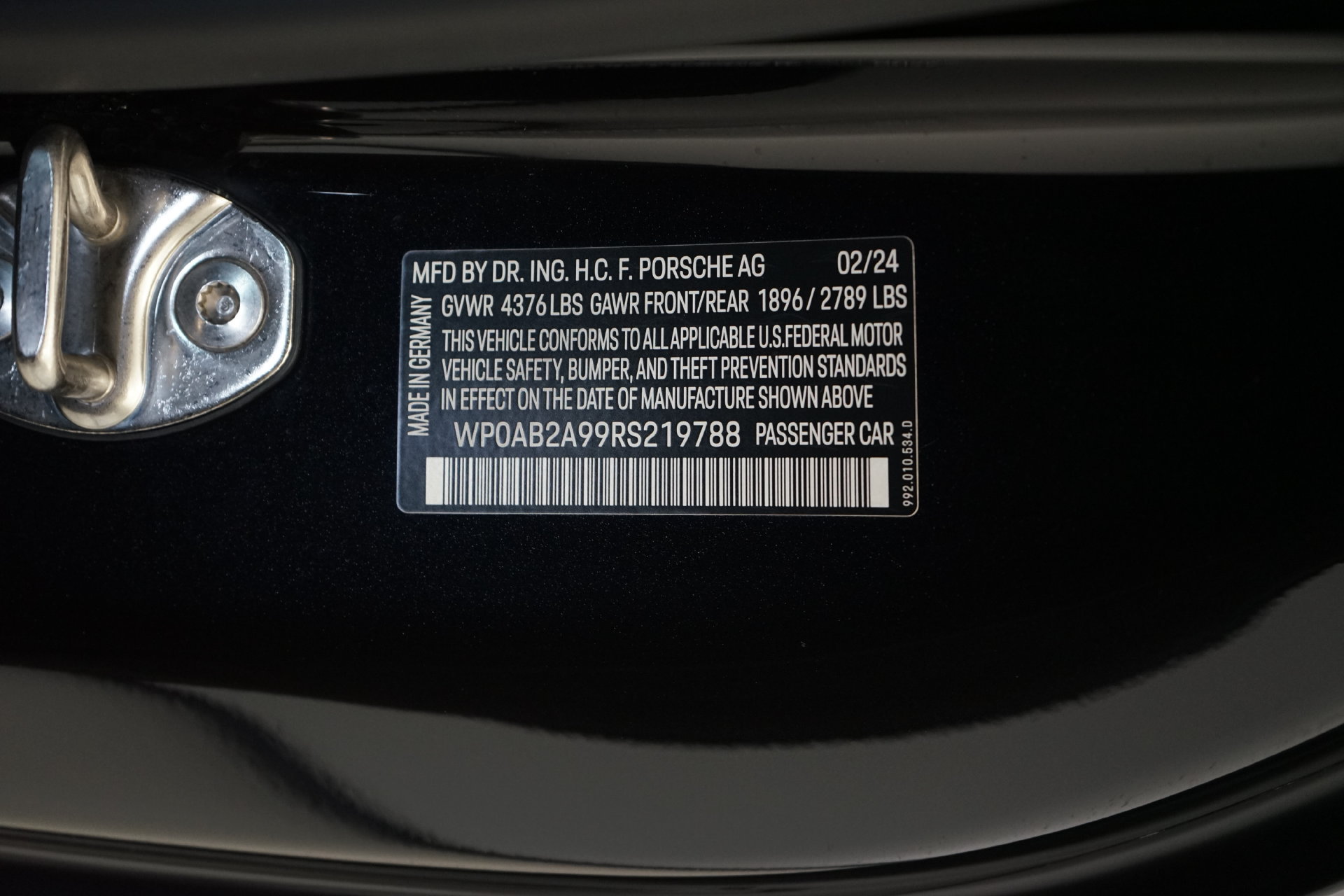 Used 2024 Porsche 911 Carrera S w/ Sport Package RWD image 28