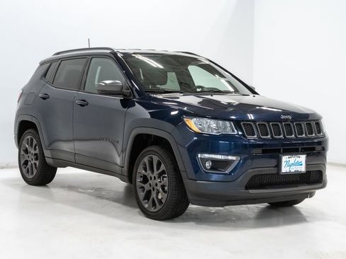 Used 2021 Jeep Compass Latitude AWD/4WD image 6