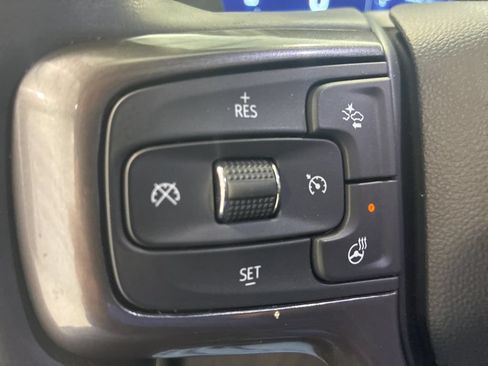 Used 2023 Chevrolet Silverado 1500 ZR2 w/ Technology Package AWD/4WD image 24