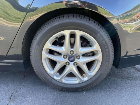 Used 2013 Ford Fusion SE FWD image 7