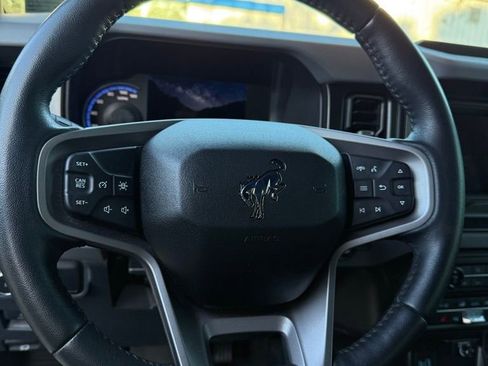 Used 2022 Ford Bronco Big Bend image 13