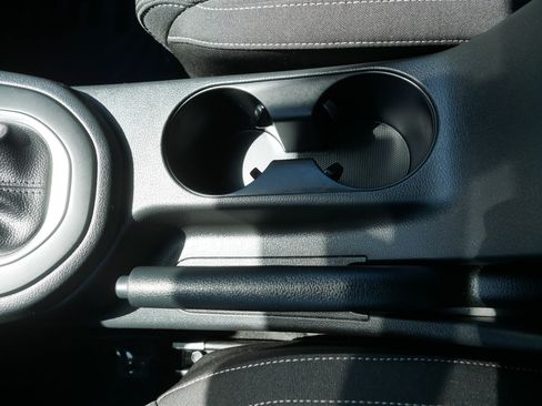 Certified 2021 Kia Forte LXS FWD image 28