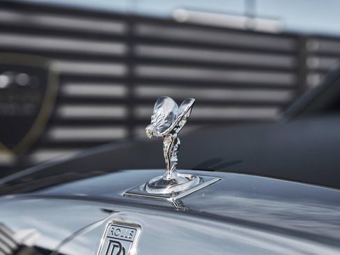 Used 2025 Rolls-Royce Phantom Sedan RWD image 9