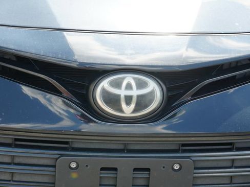 Used 2021 Toyota Camry LE FWD image 4