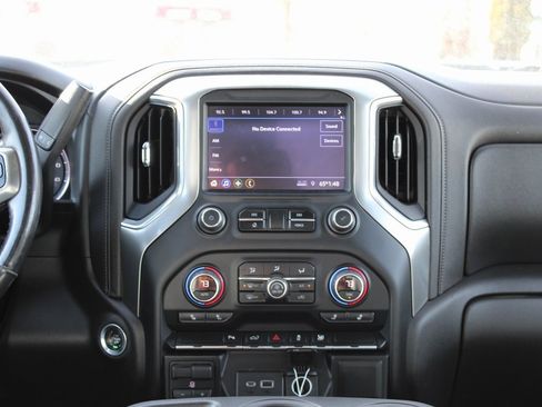 Used 2020 Chevrolet Silverado 2500 LT w/ All Star Edition image 21