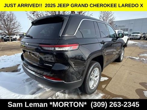 New 2025 Jeep Grand Cherokee Laredo X w/ Luxury Tech Group I image 9