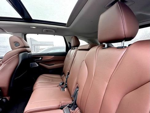 Used 2025 Acura MDX w/ Technology Package image 23