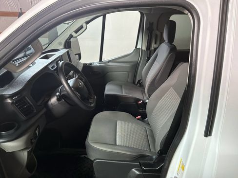 Used 2024 Ford Transit 350 XLT RWD image 15