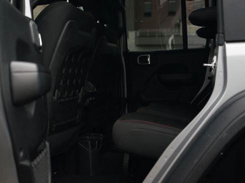 Used 2020 Jeep Wrangler Unlimited Rubicon w/ LED Lighting Group image 22