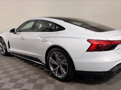 Used 2023 Audi e-tron GT Premium Plus AWD/4WD image 7