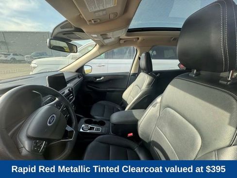Used 2020 Ford Escape Titanium AWD/4WD image 3