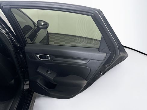 Used 2025 Honda Civic Sport image 29
