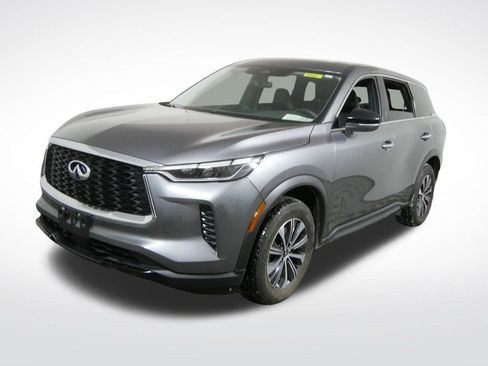 Used 2023 INFINITI QX60 Pure AWD/4WD image 9