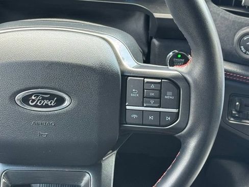 Used 2022 Ford Expedition Limited AWD/4WD image 24