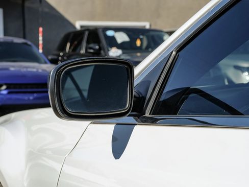 Used 2019 Chrysler 300 Limited image 48