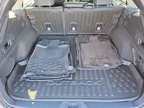 Used 2024 Subaru Outback Limited XT w/ Popular Package #2 image 8