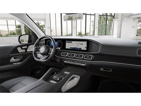 New 2026 Mercedes-Benz GLS 450 4MATIC image 6