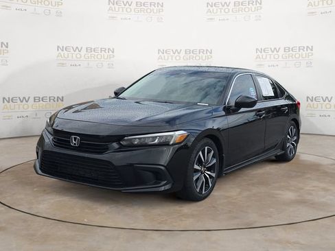 Used 2022 Honda Civic EX image 1