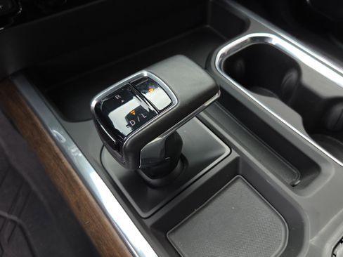 Used 2023 Chevrolet Silverado 1500 High Country w/ Z71 Off-Road Package image 21