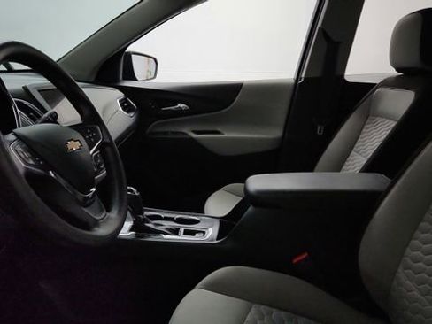 Certified 2021 Chevrolet Equinox LS w/ LS Convenience Package image 12