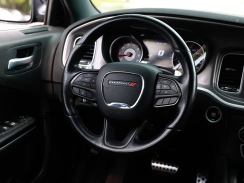 Used 2022 Dodge Charger Scat Pack w/ Harman/Kardon Audio Group image 32