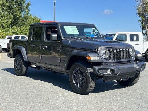 New 2025 Jeep Gladiator Sport image 13