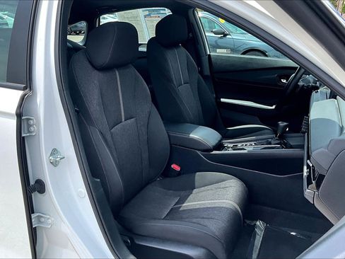 Used 2023 Honda Accord Sport image 7
